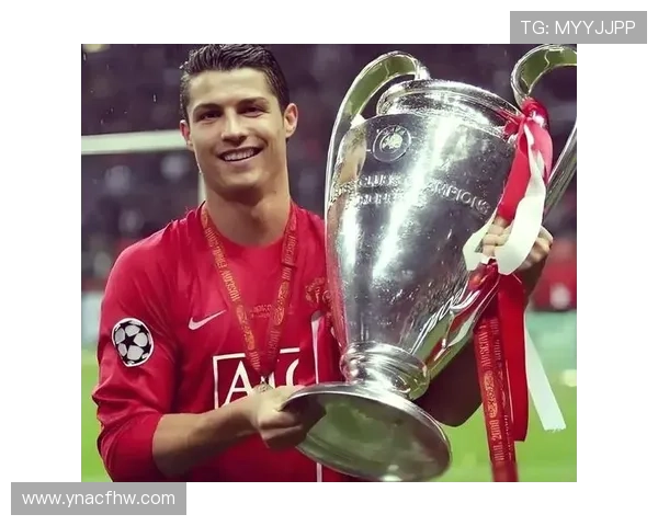 足球巨星C罗的传奇生涯与辉煌成就全景回顾